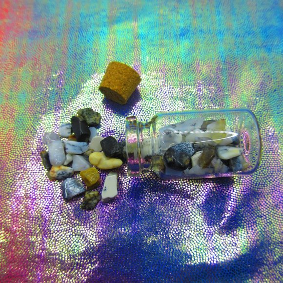 Mixed Opal Gemstone Chips In A Bottle Embellishments Natural Semi Precious - Picture 2 of 3